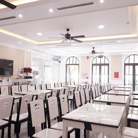 Bai Tho Mountain Hotel 下龍 外观 照片