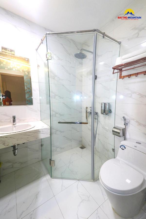 Bai Tho Mountain Hotel 下龍 外观 照片