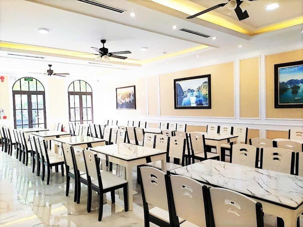 Bai Tho Mountain Hotel 下龍 外观 照片
