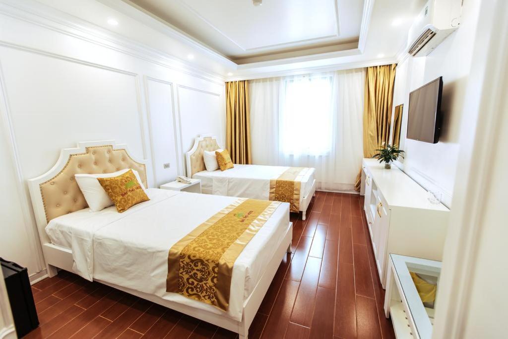 Bai Tho Mountain Hotel 下龍 外观 照片